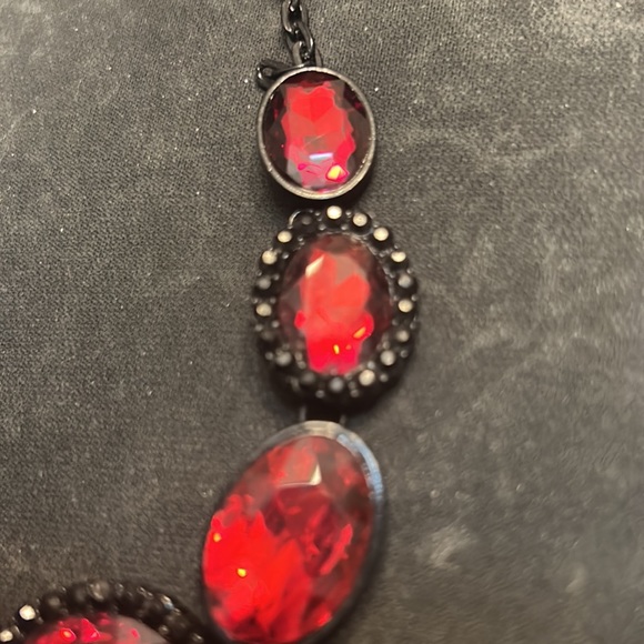 Beautiful red and black necklace signed RMN - Picture 9 of 9